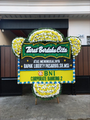 Papan Bunga Duka di Ternate Barat