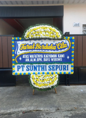 Papan Bunga Duka di Ternate Barat
